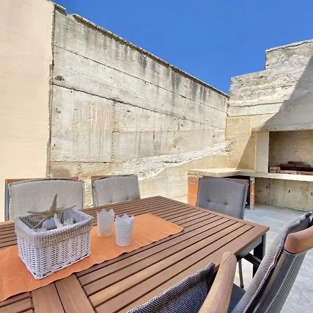 Cozy Family Friendly Irena Nr 2 With Pool Appartamento *