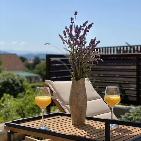 Cozy Family Friendly Irena Nr 2 With Pool