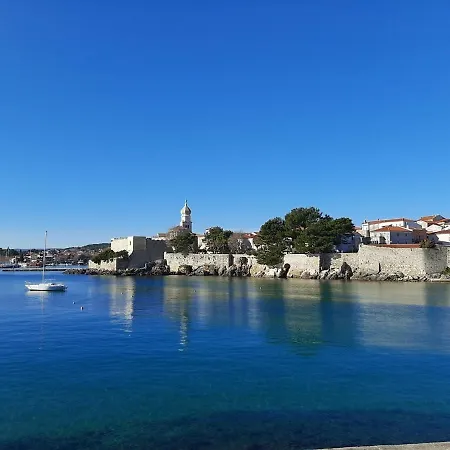 Appartamento Cozy Family Friendly Irena Nr 2 With Pool